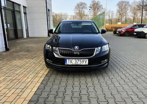 Skoda Octavia cena 47999 przebieg: 207000, rok produkcji 2018 z Rzeszów małe 154